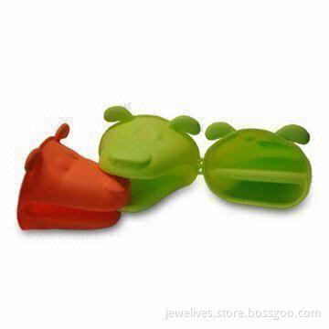 Kitchenware Silicone Gloves in Animal Shape with -40 to 240°C Heat Resistance